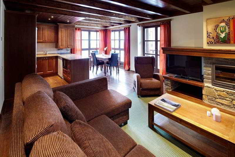 Hotel Val De Ruda Baqueira Beret Exterior photo